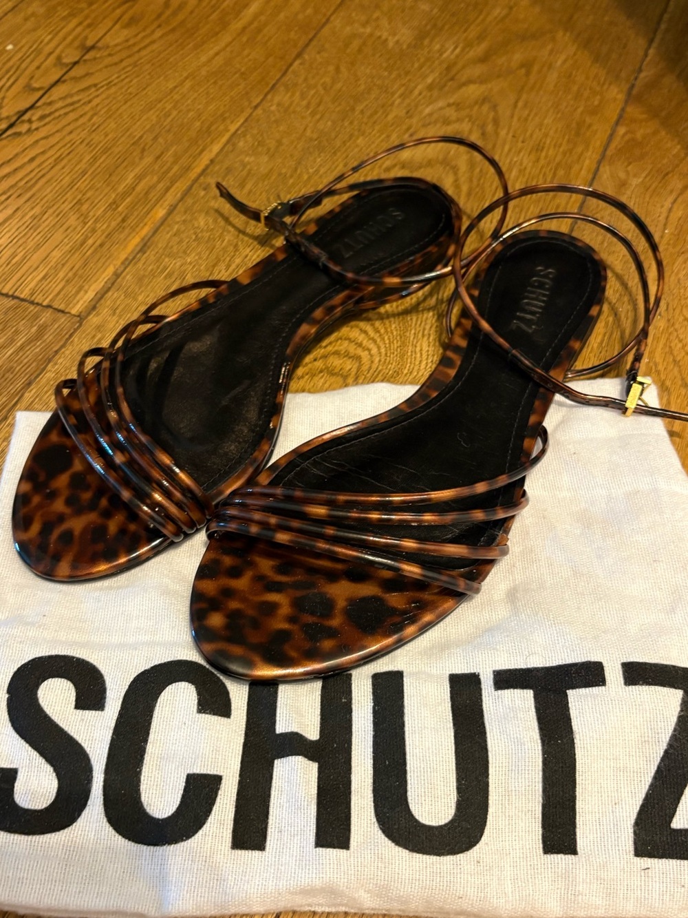 NWOT SCHUTZ Inez Tortoise Brown Flat Sandals, size 8.5. Never worn!